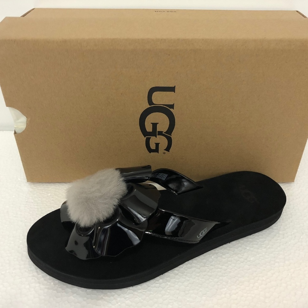 UGG Pom Pom Thong Sandals Flip Flop Black 8 M